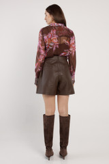 Women’s Tops | Nyomi Blouse | Fate & Becker 