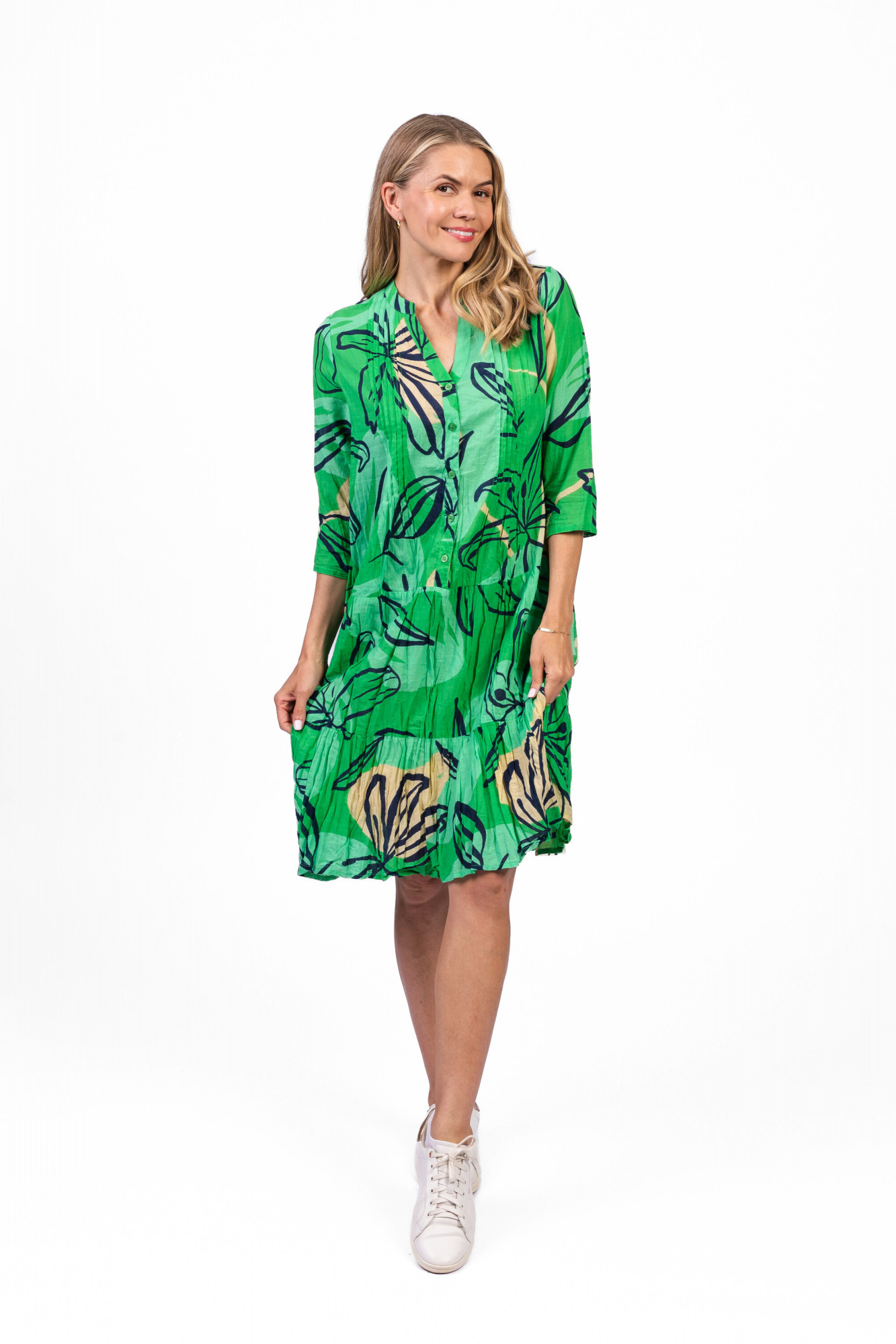 Beth Dress In TigerLily Green | One Summer | @alibiOnline