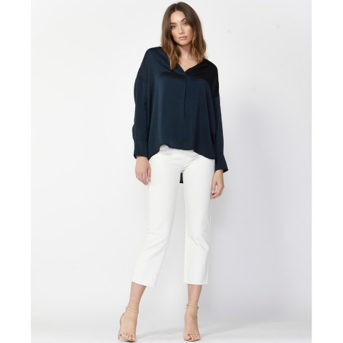 Tops For Women | Daytime Oversized V-Neck Shirt | FATE + BECKER