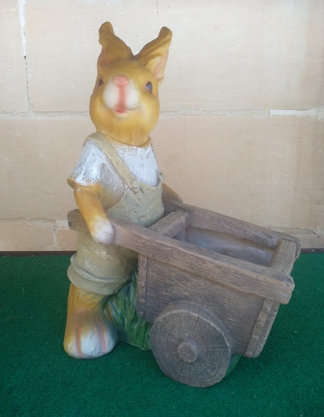 Garden Male Rabbit Statue