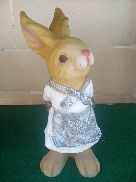 Garden Female Rabbit Statue