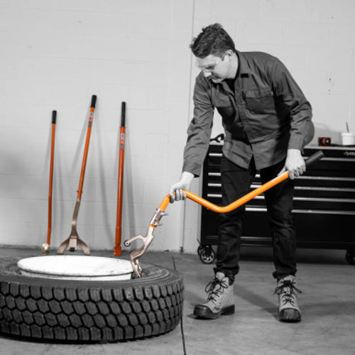 Super Single Tire Demounting Tool Super Single Tire Demounting Tool