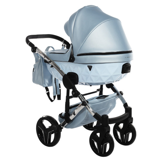 Junama S-Class White Pram, Carrycot