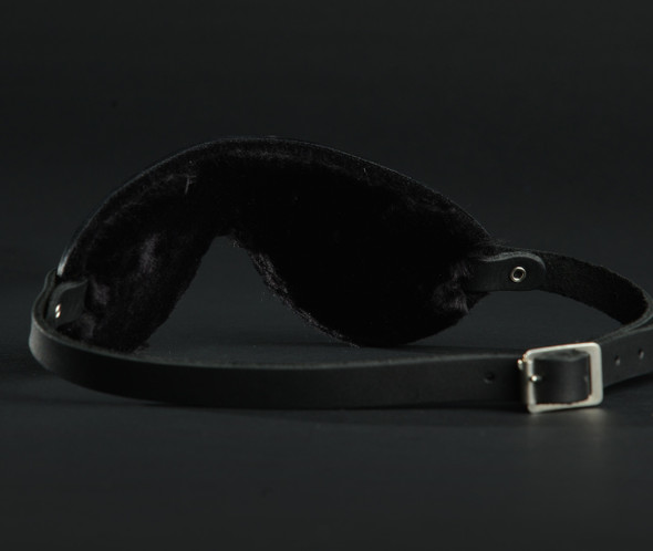 Plush Fur Lined Blindfold Aviator