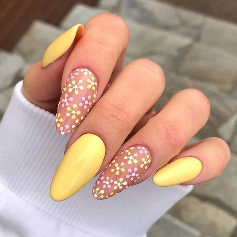 Fake Nails - Yellow Flowers