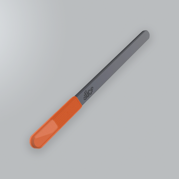 Scalpel with safety cap