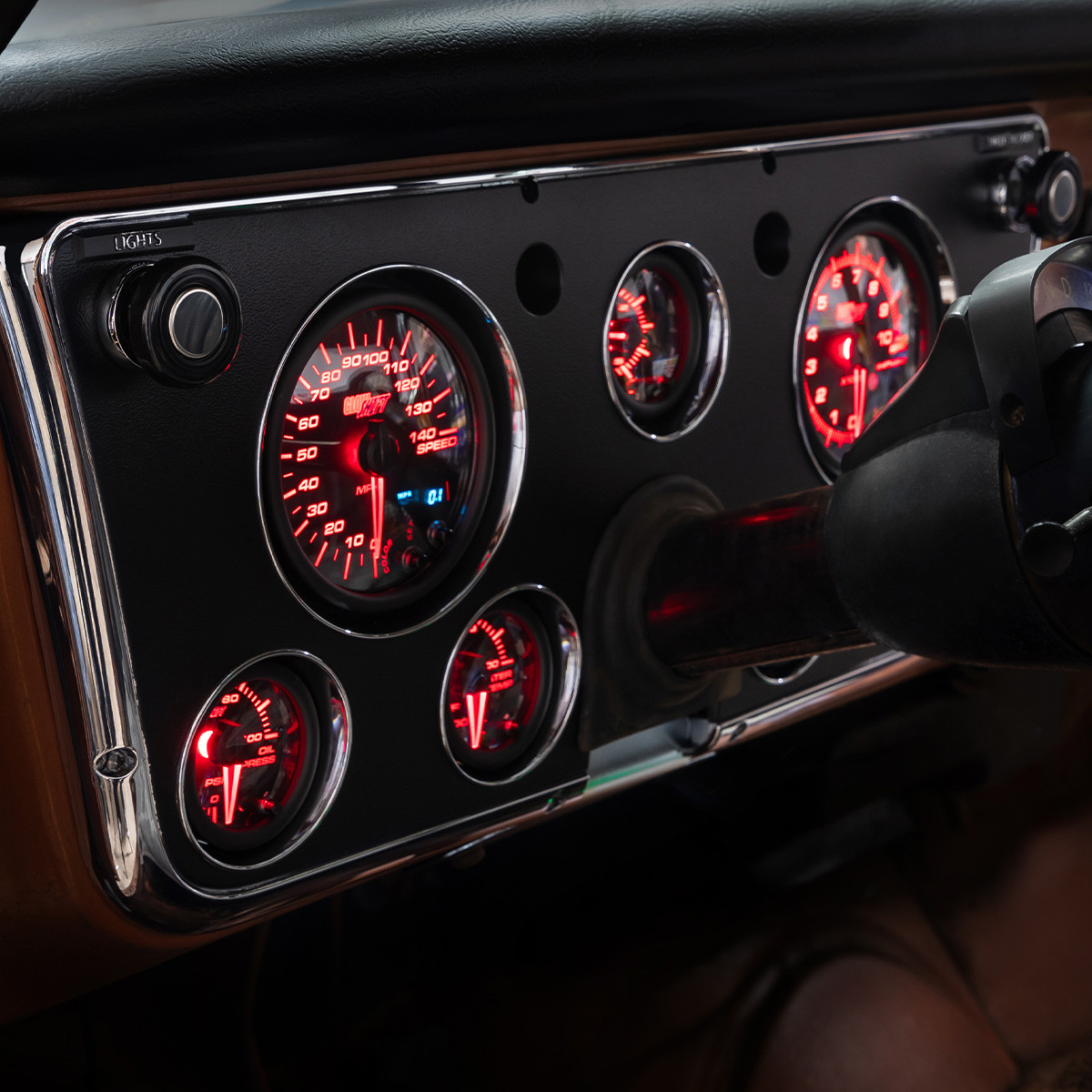 k-5ブレイザー　ビレッドメーターパネル　c10 シボレー　GM ジミー GlowShift | 7 Color Series Dash Panel Package for 1967-1972 Chevy
