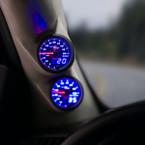 Black & Blue MaxTow 60 PSI Boost Gauge Installed
