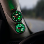 Black & Green MaxTow 30 PSI Fuel Pressure Gauge Installed