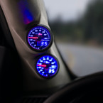 Black & Blue MaxTow 100 PSI Fuel Pressure Gauge Installed