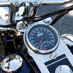 Rogue Speedometer Gauge for Softails, Dyna Wide Glides & Road Kings