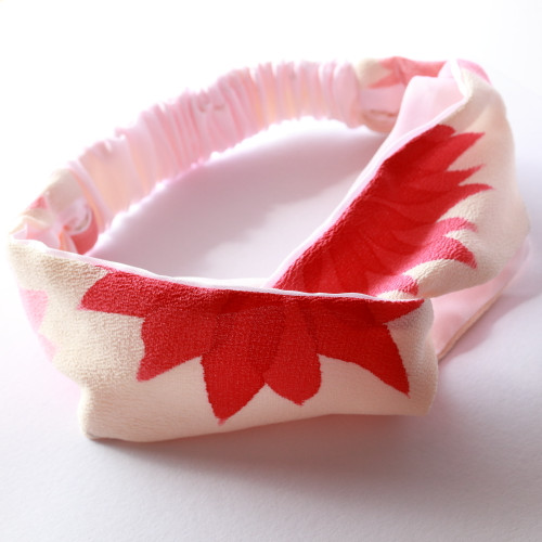 Handmade Twist Knot Headband - 2 in 1 Reversible Upcycled Vintage Kimono Silk Panel  | Made in Australia - Mochi La Vie