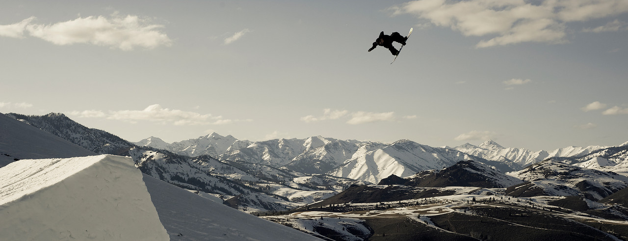 WEND snowboard team Rider Kazu Kokubo flying. 