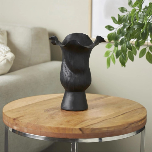 Black Flower Petal Vase