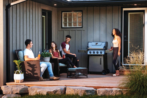 Freestyle™ 425 Natural Gas Grill, Graphite Grey