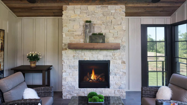 Front view of a Heat & Glo SL-5 32-inch direct vent natural gas fireplace featuring a slim profile firebox with a realistic split-log set and authentic yellow flames.