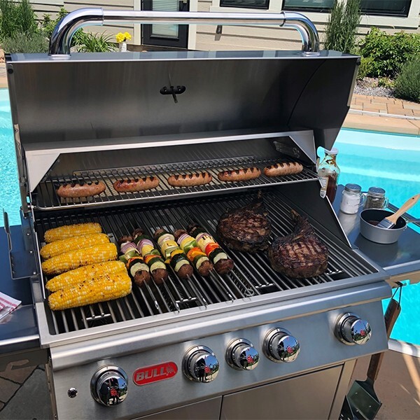 Bull Angus 30-Inch 4-Burner Built-In Grill