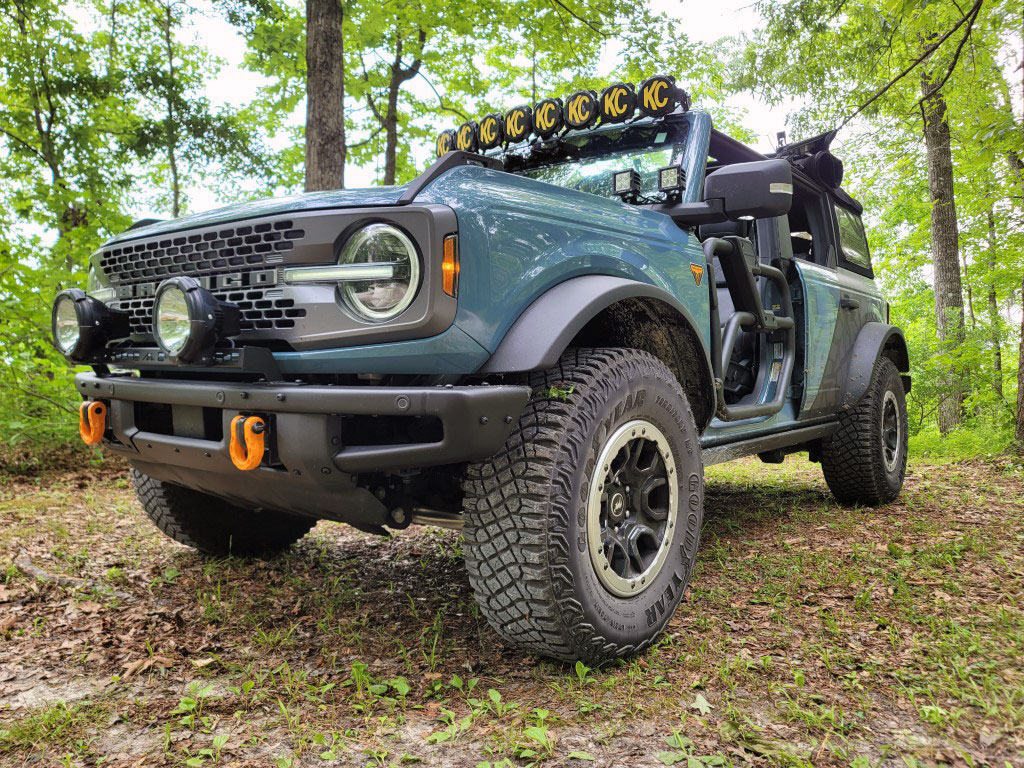 Bronco Grille Insert - Angle