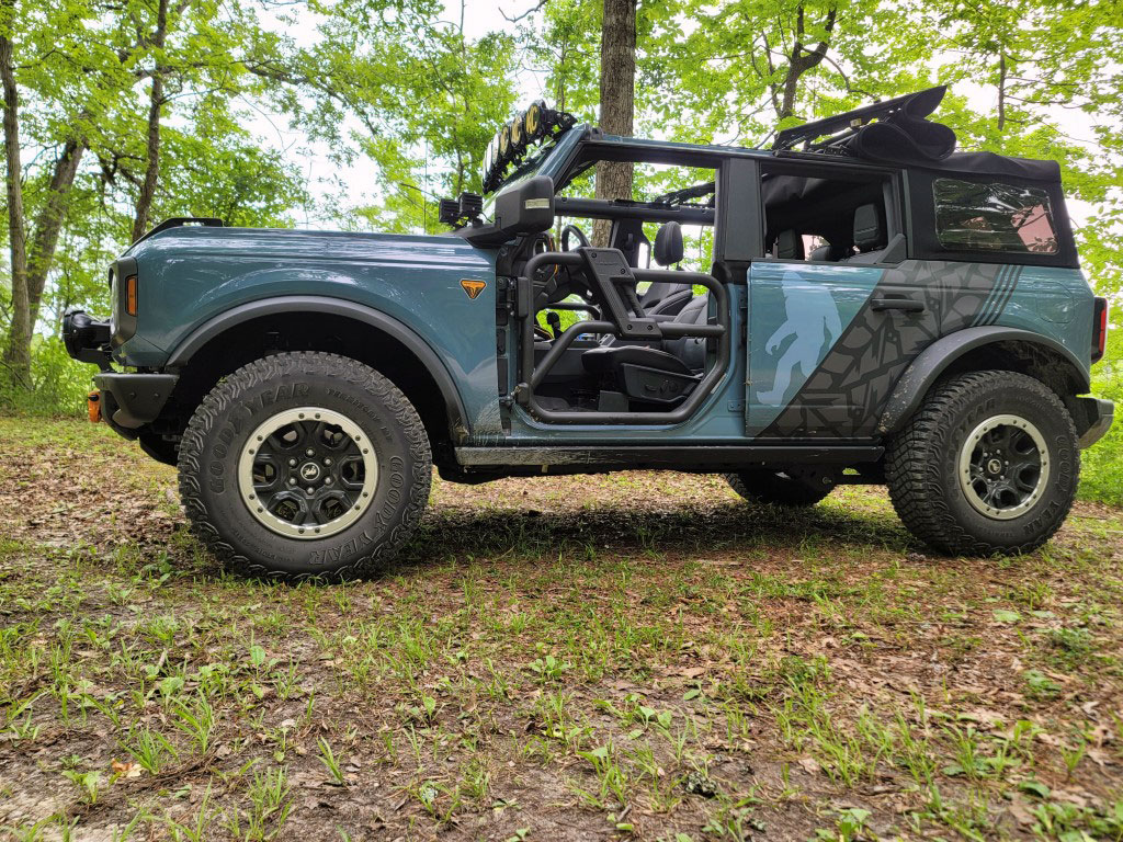 Ford Bronco Side View