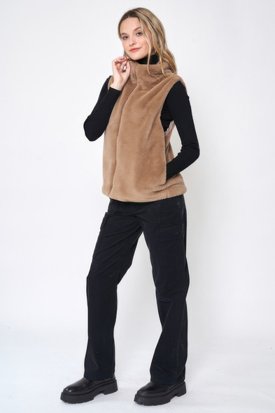 Solid Faux Fur Vest-46972