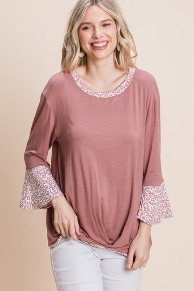 Animal Print Contrast Bell Sleeves Fashion Top With Gathered Front Hem-44984