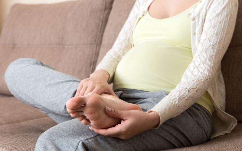 Joint Problems During Pregnancy: Causes, Symptoms & Relief