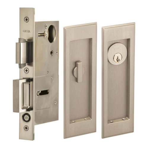 Omnia Omnia 7037/A Keyed Entry Pocket Door Lock with Traditional Rectangular Trim featuring Turnpiece OMN-7037/A