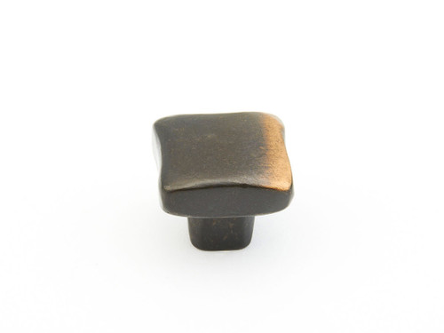 Schaub 765 1" Diameter Vinci Soft Square Cabinet Knob