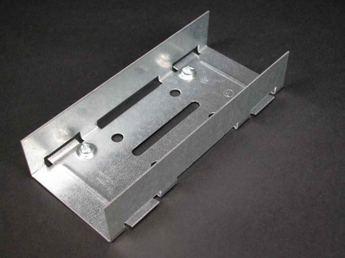 Wiremold G3001 3000 Coupling (Galvanized) Fitting Wiremold G3001 3000 Coupling (Galvanized) Fitting