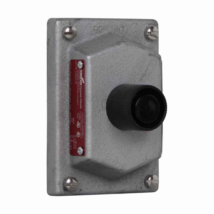 Crouse-Hinds DSD918 Eaton series DSD front operated pushbutton cover and device sub-assembly, 10A, Black, Feraloy iron alloy, 1 circuit universal, 1 button, 600 Vac