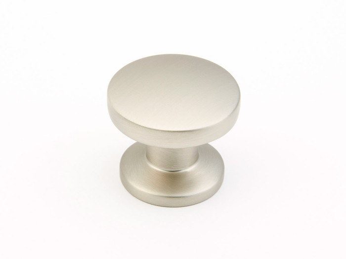Schaub 211 1-3/8" Northport Round Cabinet Knob