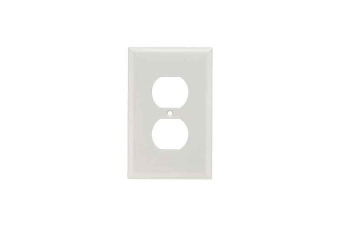 Pass & Seymour SPJ8W Junior Jumbo 1-Gang Thermoset Wall Plate, 1 Duplex Receptacle Opening, White Pass & Seymour SPJ8W Junior Jumbo 1-Gang Thermoset Wall Plate, 1 Duplex Receptacle Opening, White