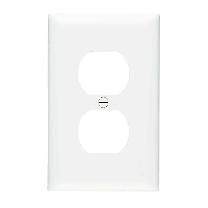 Pass & Seymour TPJ8W TradeMaster Jumbo Nylon 1-Gang Wall Plate, White