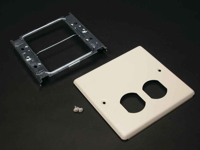 Wiremold-4047 Series Two-Gang Cover One Duplex Receptacle
