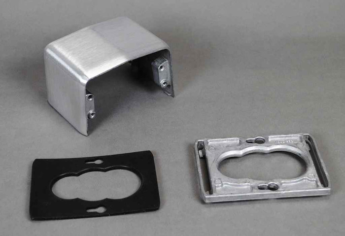 Wiremold 525HB 525 Series Service Fitting Housing