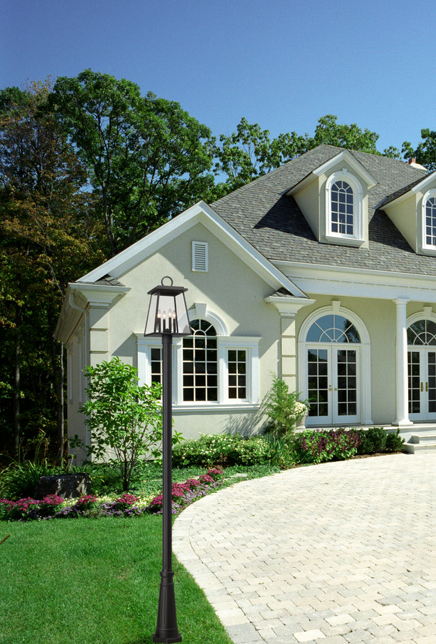 521PHBR-519P-BK Lifestyle Image