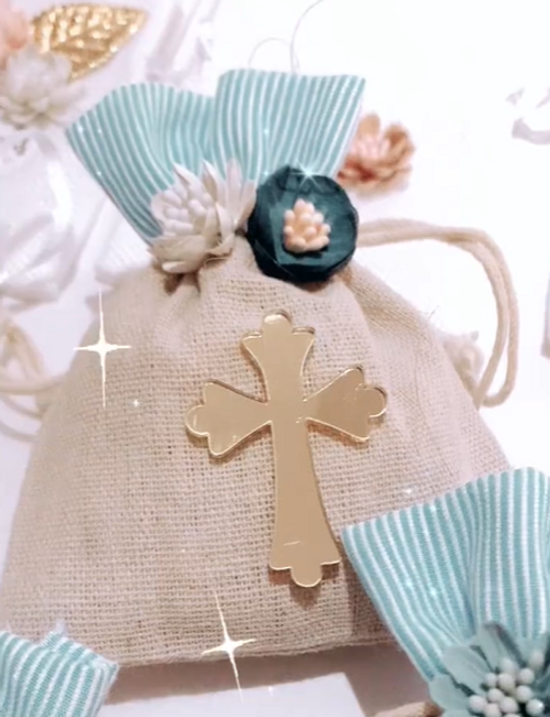 Drawstring Favour Bag with Gold Cross
