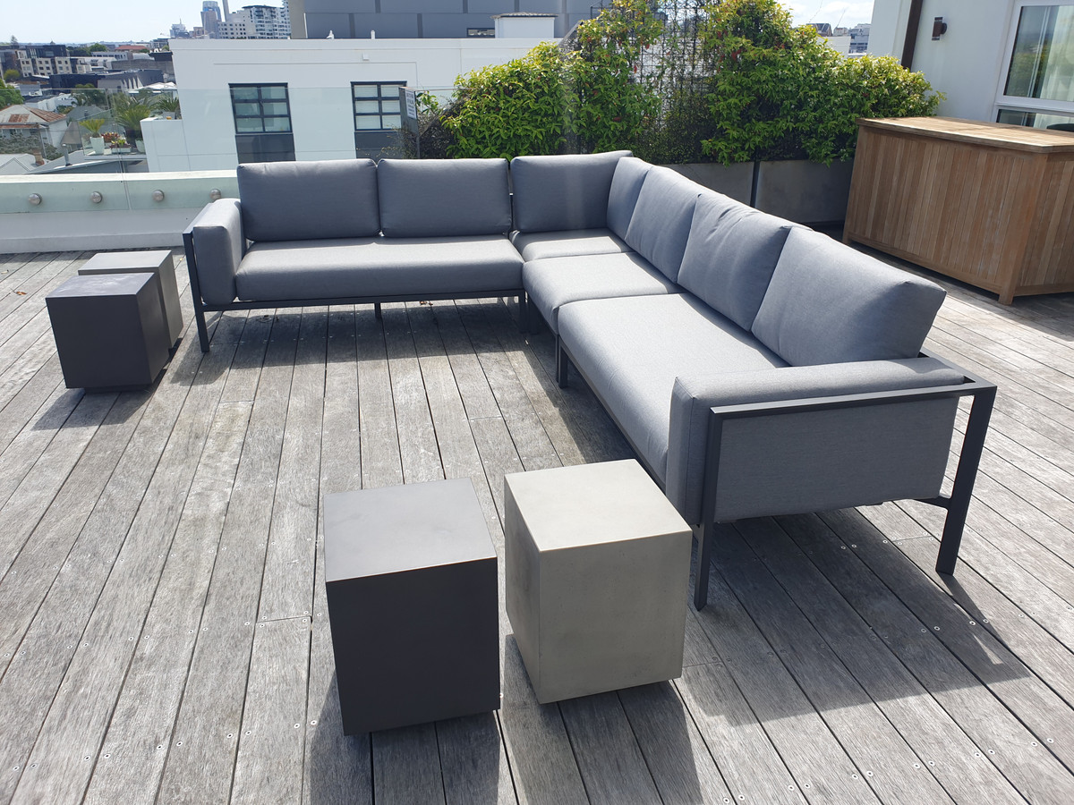 REEF Outdoor Aluminium Modular Corner Lounge Set Charcoal frame