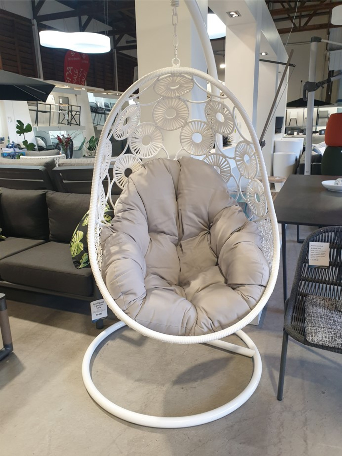 belton egg chair