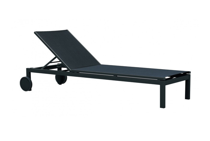 JUPITER Sunlounger here in Black frame/black sling