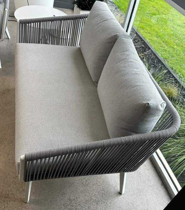 The Diva 137cm outdoor sofa is made from outdoor rope with powder-coated aluminium frame and Couturetex acrylic fabric. Compact yet comfortable. 
Fresh appearance and attractive.