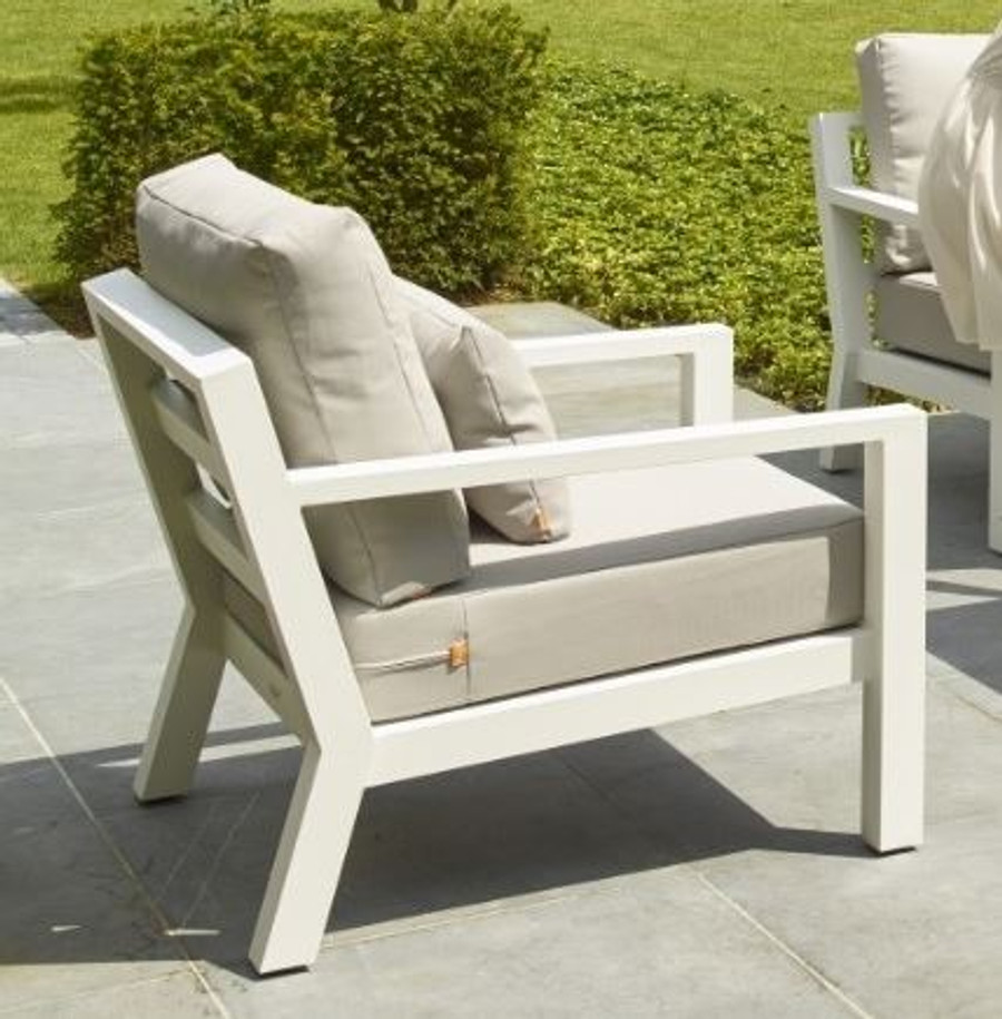 The Alu Timber outdoor lounge chair by Life is supremely comfortable and has a decent seat height of 44cm. Made from fully welded aluminium, it is strong and durable. White powder-coat finish with Sunbrella Natte Grey cushions.
Note :  cushions in image are indicative only. Actual supplied cushions are Sunbrella Natte Grey - a premium outdoor fabric. Chair includes seat  cushion and back cushion only.