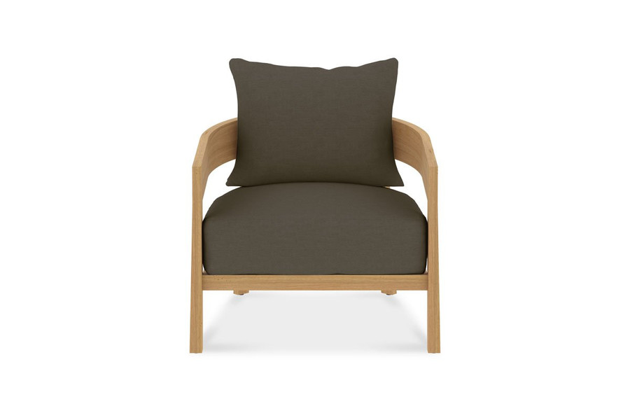 Veneto outdoor lounge chair - front view
Please note : Fabric supplied is Sunbrella Cast Slate - different from image