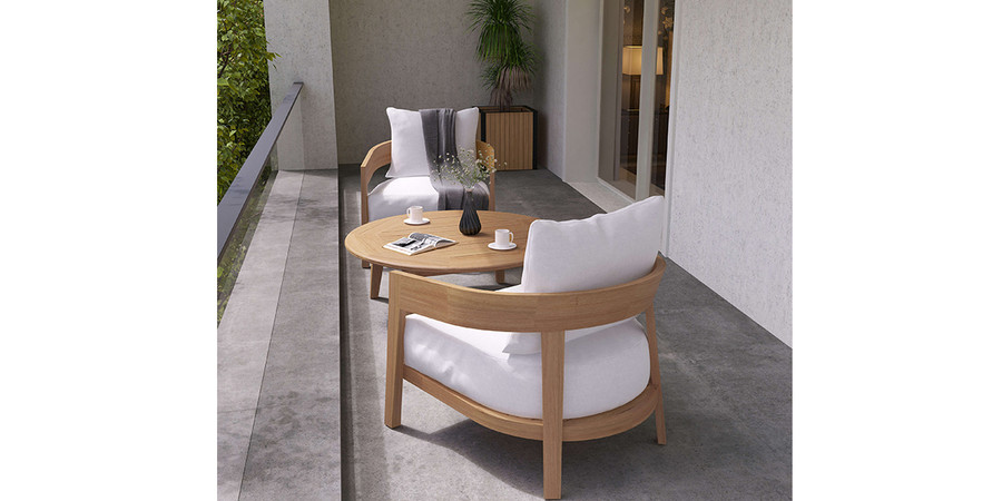 Veneto outdoor lounge chair - in situ view
Fabric in this picture is Sunbrella Natural (off white) available in limited numbers in Lounge chair model only!