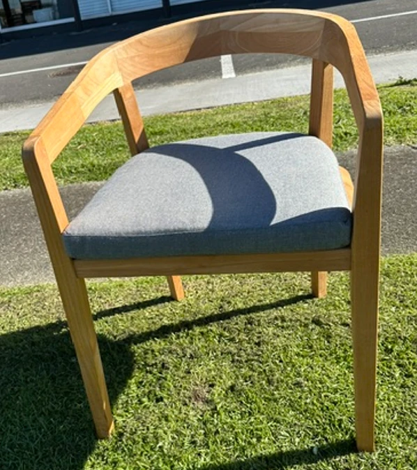 VENETO dining chair, Sunbrella Cast Grey cushion