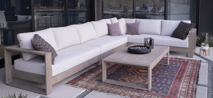 RANCHO outdoor coffee table with Duratek finish - 1.6x80. Also available in 80x80cm - one left in stock!
Displayed here with the RANCHO modular unit - not available. *For indicative purposes only.