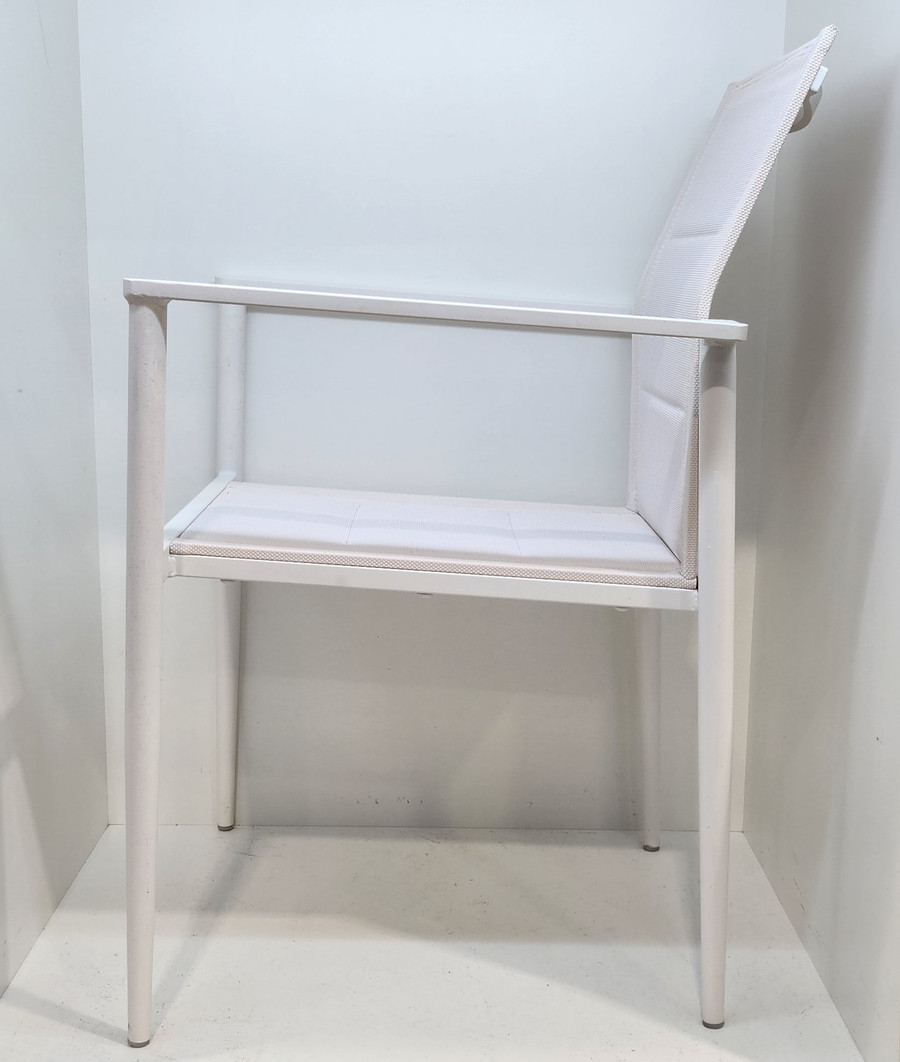 OTHANIEL dining armchair with a white frame/white sling. Also available with a white frame/grey sling.
Match with any of our white outdoor aluminium dining tables. Ask staff for assistance
Side view