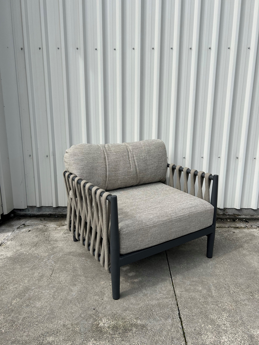 The OCEAN lounge chair is elegant and comfortable with wide seating