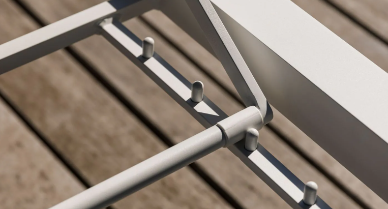 Delta High has 5 positions on the back rest