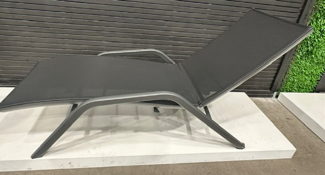 YOLO Sunlounger, 2nd recline position
